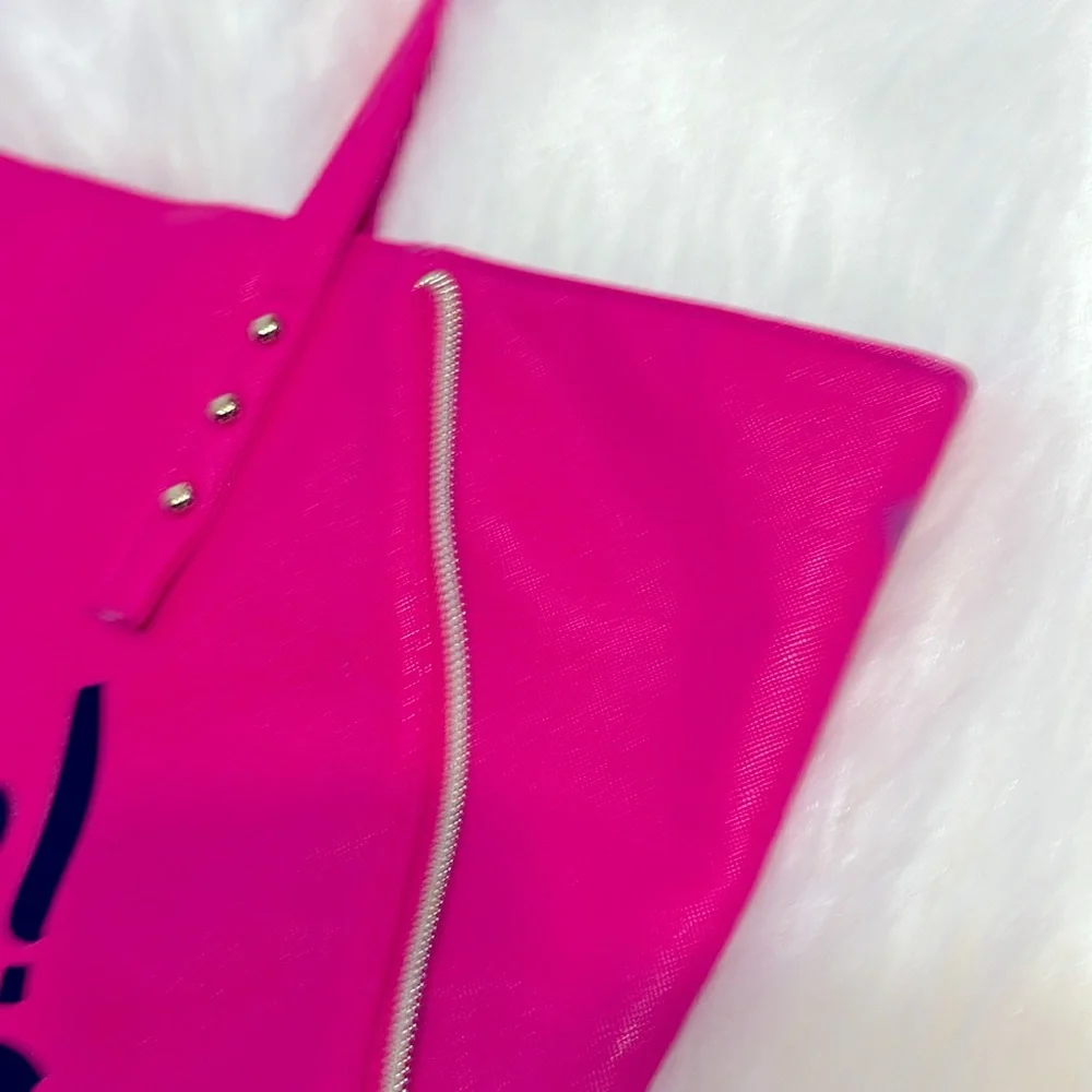 Juicy Couture “Wear Me!” Tote New Excellent Condition